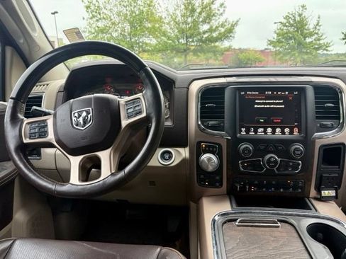 Used 2016 RAM 1500 Laramie Longhorn AWD/4WD image 17