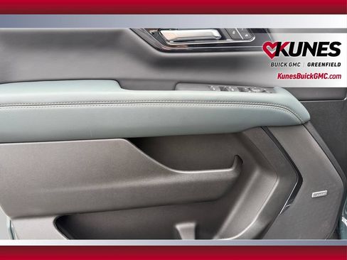 New 2026 GMC Yukon AT4 w/ AT4 Premium Plus Package AWD/4WD image 22