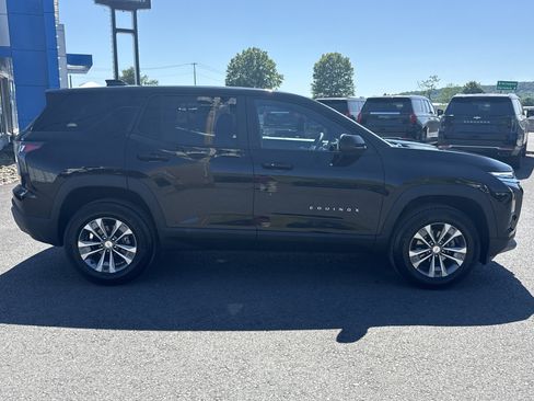 Used 2026 Chevrolet Equinox LT AWD/4WD image 2