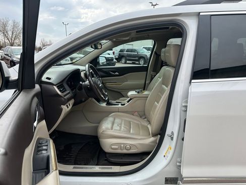 Used 2018 GMC Acadia Denali w/ Technology Package image 10