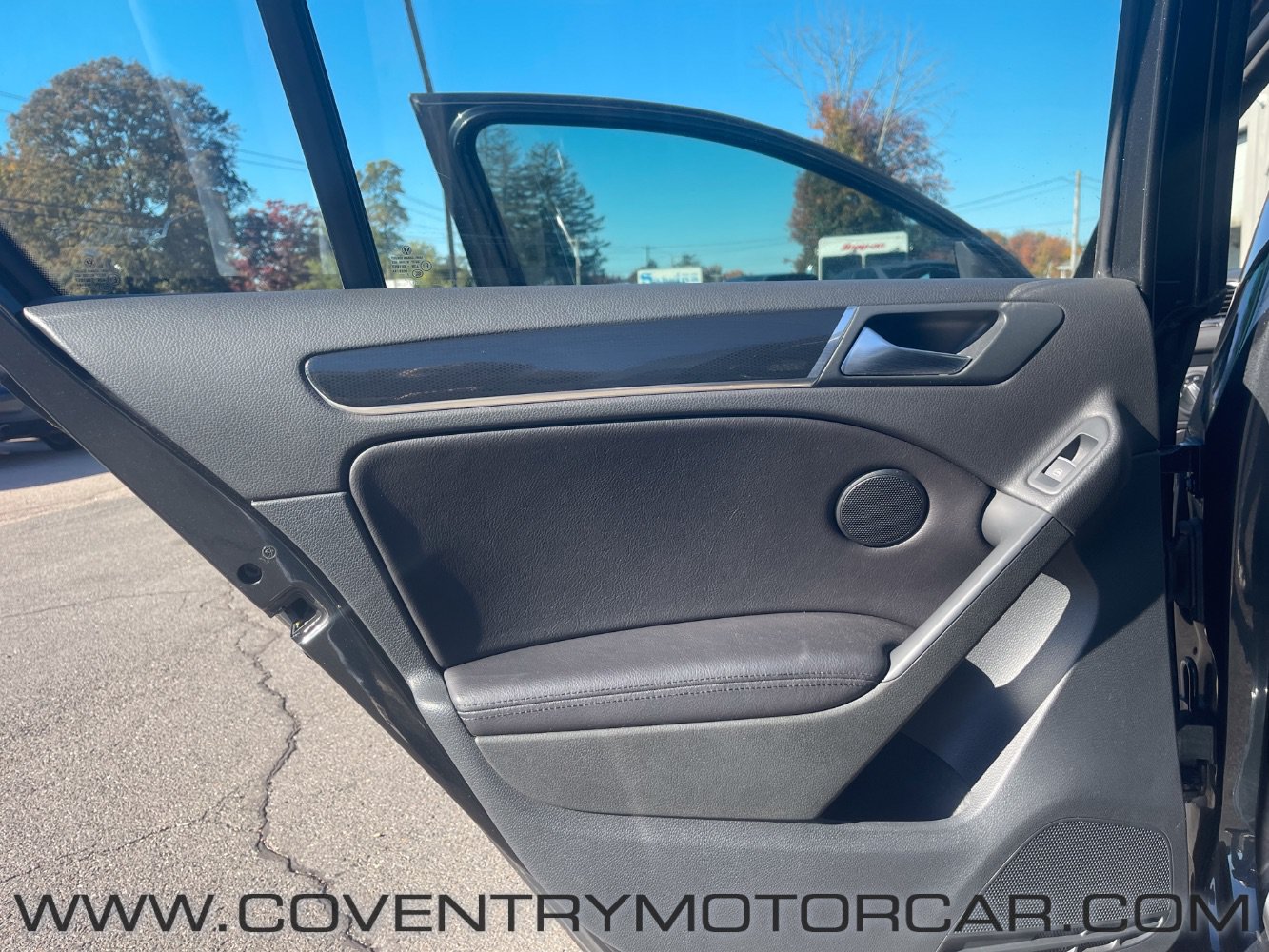 Used 2014 Volkswagen GTI Driver's Edition FWD image 37