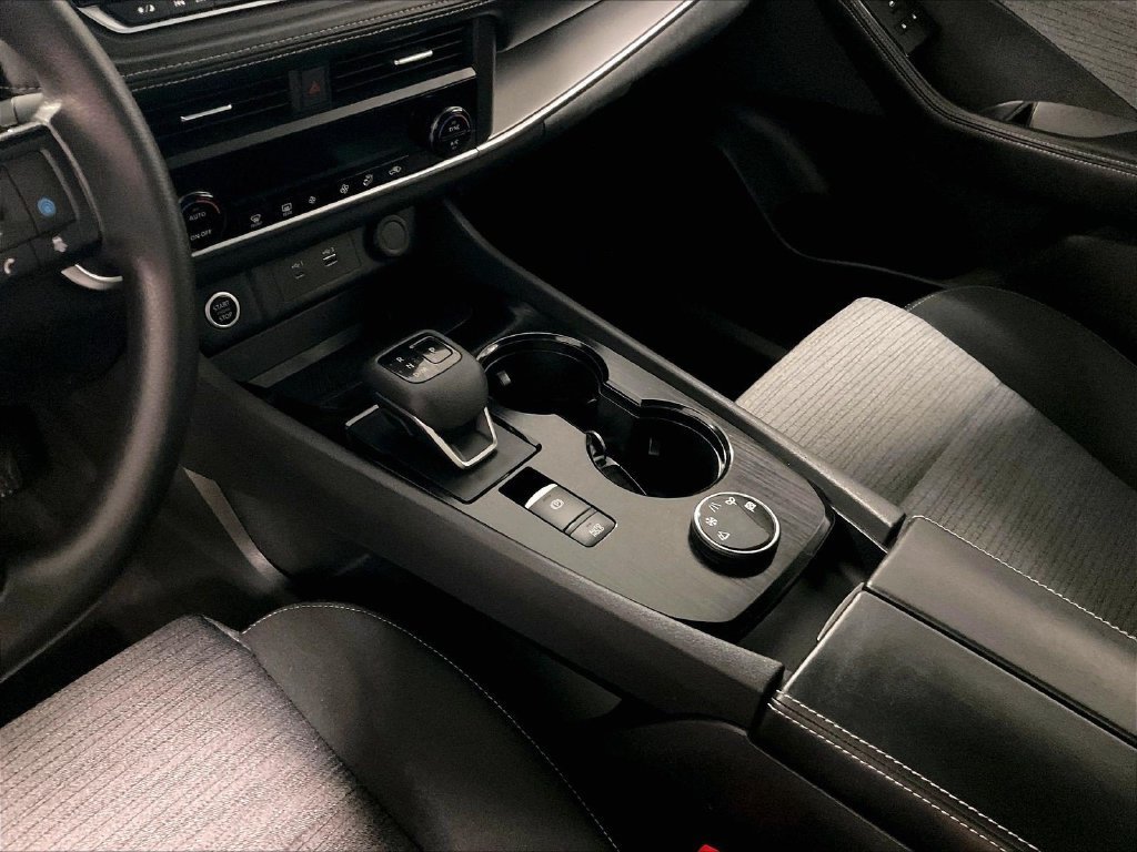 Certified 2023 Nissan Rogue SV AWD/4WD image 20