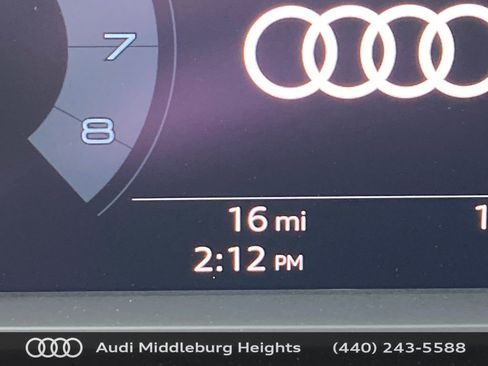 Used 2025 Audi Q3 2.0T Premium w/ Convenience Package image 43