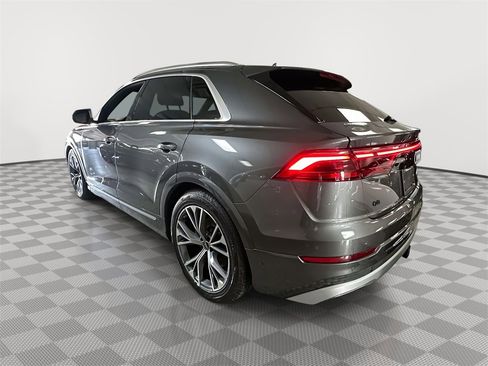 Used 2025 Audi Q8 Premium Plus w/ Premium Plus Package image 4