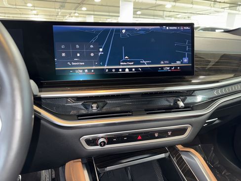 Certified 2025 BMW X6 xDrive40i image 26