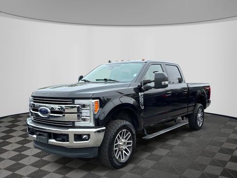 Used 2019 Ford F350 Lariat w/ Lariat Ultimate Package AWD/4WD image 1
