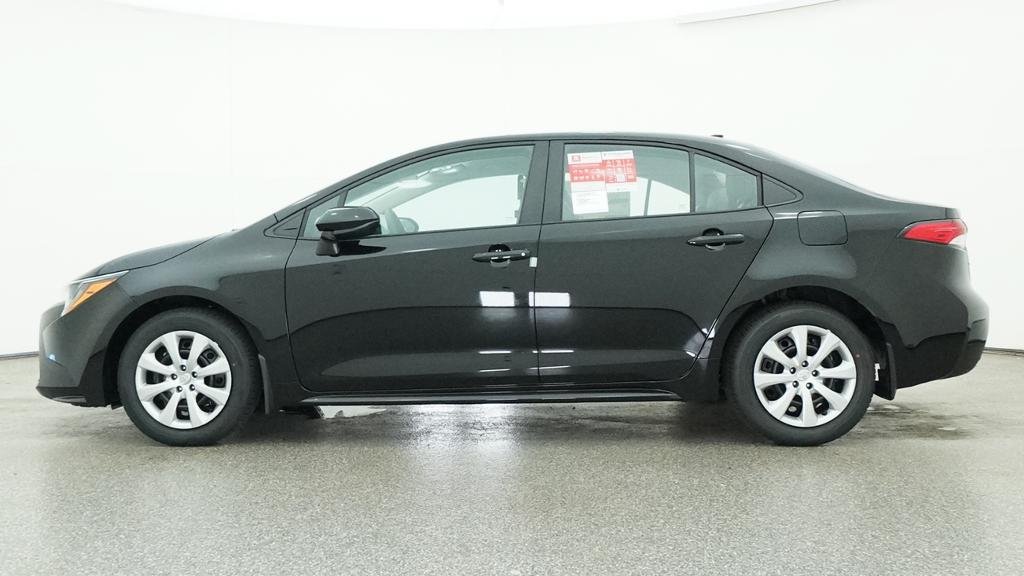 New 2026 Toyota Corolla LE FWD image 2