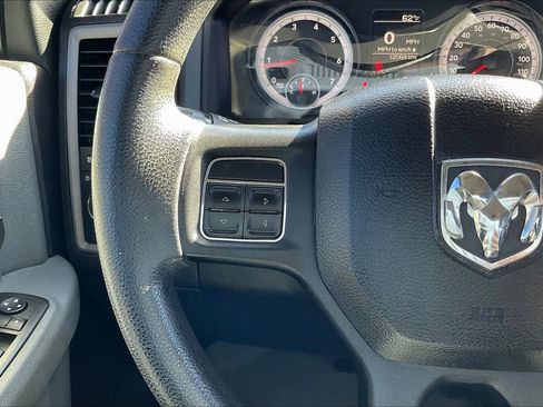 Used 2014 RAM 1500 Express AWD/4WD image 19