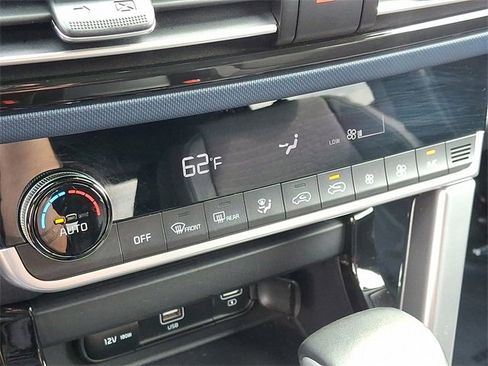 Certified 2023 Kia Seltos S w/ Navigation Package image 15