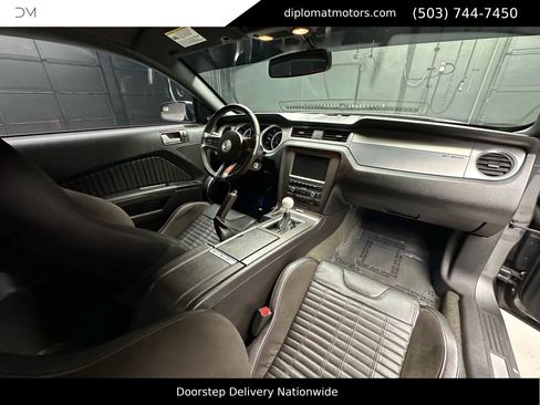 Used 2014 Ford Mustang Shelby GT500 w/ Equipment Group 821A image 21