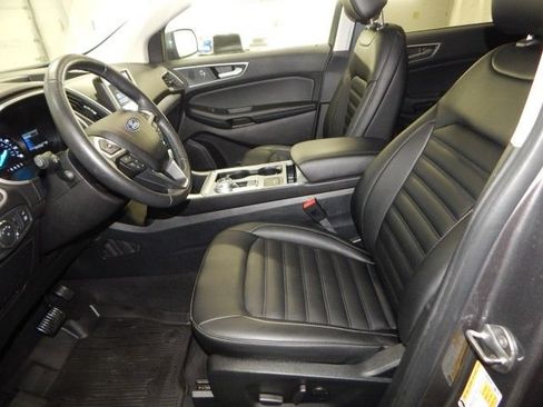 Used 2021 Ford Edge SEL w/ Convenience Package AWD/4WD image 14