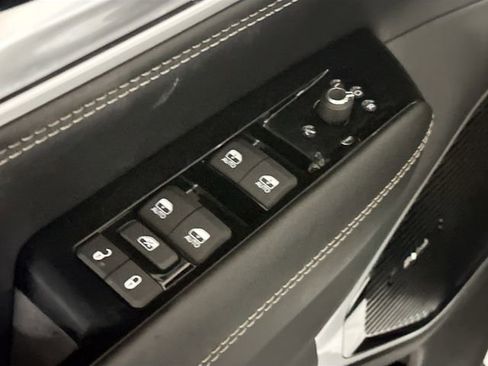 New 2026 Jeep Grand Wagoneer Limited AWD/4WD image 19