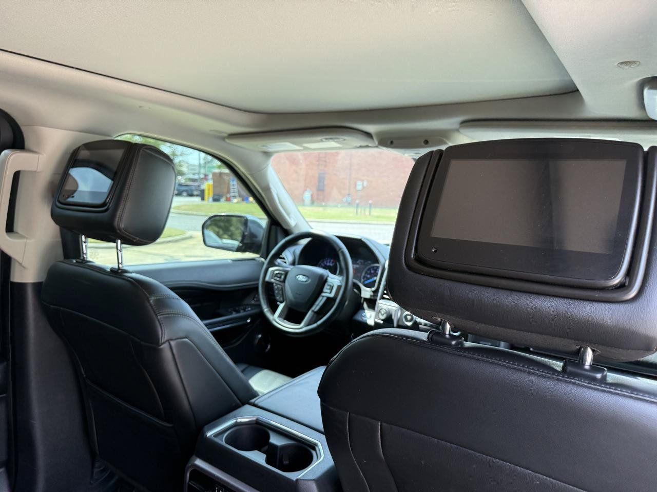 Used 2018 Ford Expedition Platinum AWD/4WD image 41