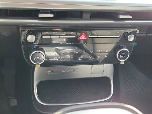 New 2026 Hyundai Ioniq 9 SEL image 10