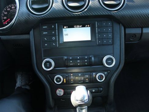 Used 2021 Ford Mustang Coupe image 18