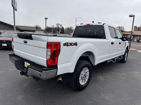 Used 2020 Ford F350 XLT w/ XLT Value Package image 3