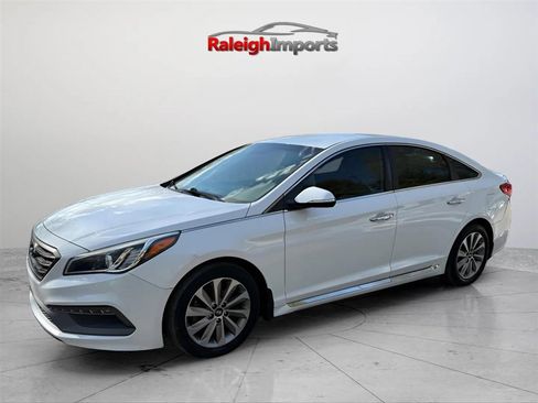 Used 2015 Hyundai Sonata Sport w/ Option Group 04 FWD image 4