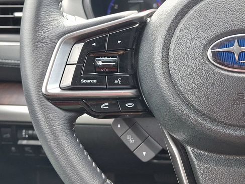 Used 2019 Subaru Outback 2.5i Limited AWD/4WD image 25