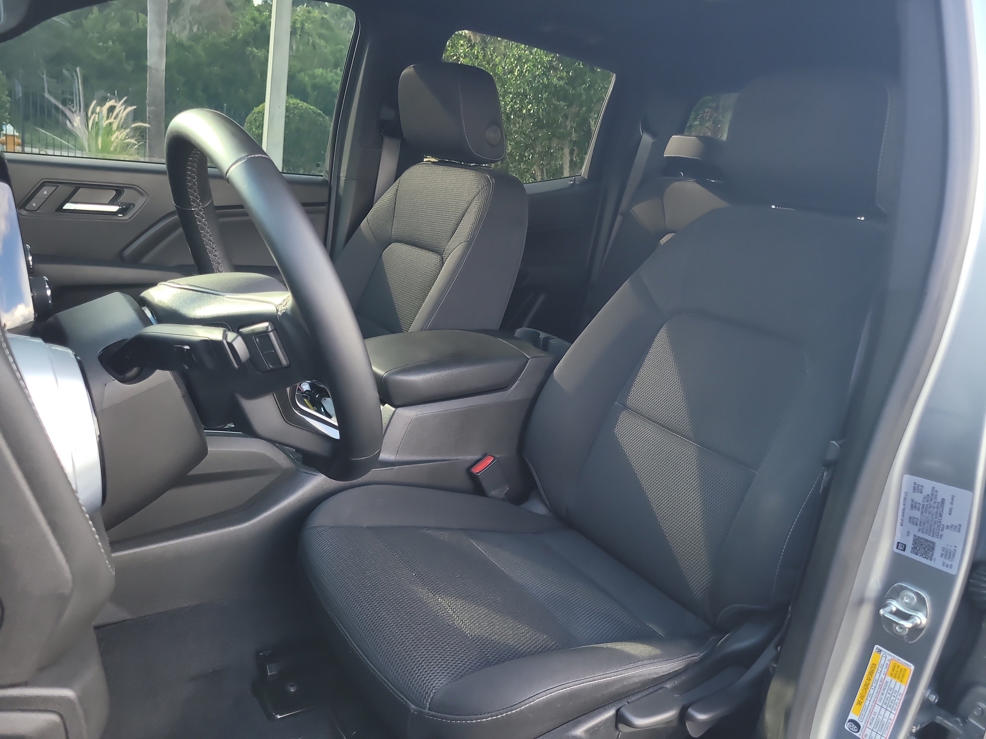 Used 2024 Chevrolet Colorado LT w/ LT Convenience Package RWD image 21