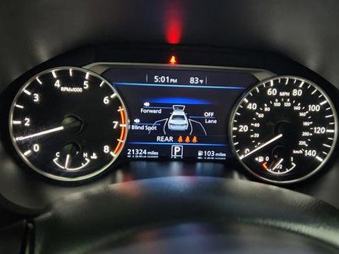 Certified 2024 Nissan Altima 2.5 SV FWD image 19