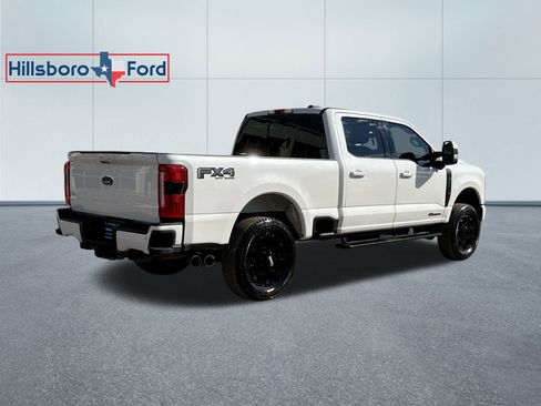Used 2023 Ford F250 Lariat w/ Sport Appearance Package image 8