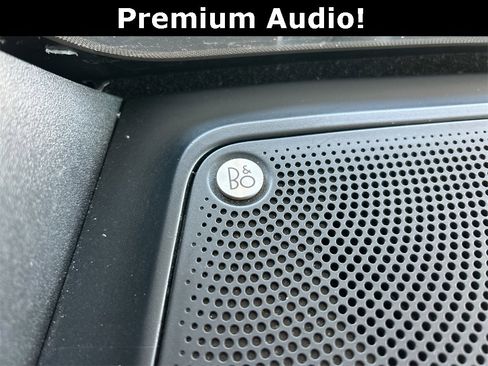 Used 2022 Ford Bronco Wildtrak image 33