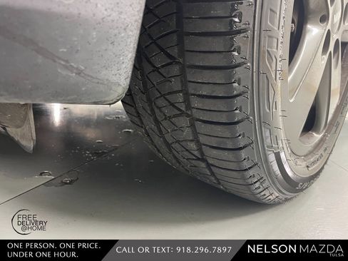 Used 2022 MINI Cooper 4-Door Hardtop image 10