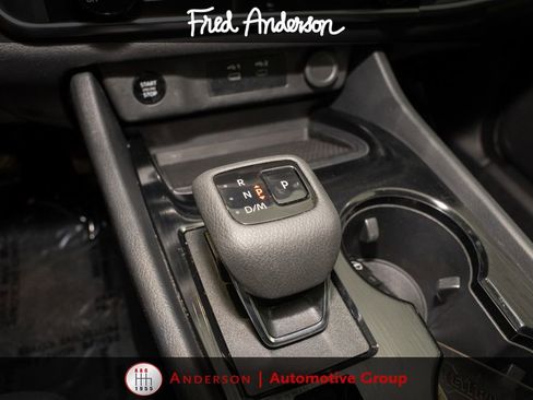 Used 2024 Nissan Rogue S AWD/4WD image 14