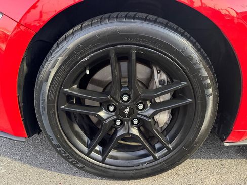 Used 2018 Ford Mustang GT Premium RWD image 11