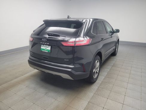 Used 2022 Ford Edge SEL w/ Convenience Package AWD/4WD image 9