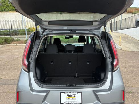 Used 2025 Kia Soul LX w/ LX Technology Package image 29