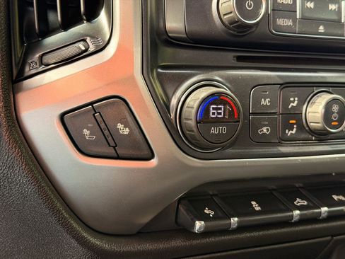 Used 2017 Chevrolet Silverado 3500 LT w/ LT Convenience Package image 34