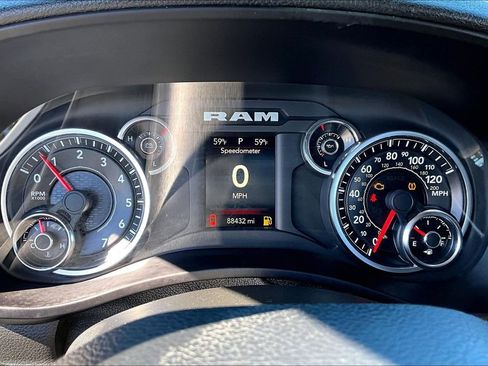 Used 2022 RAM 2500 Big Horn image 13