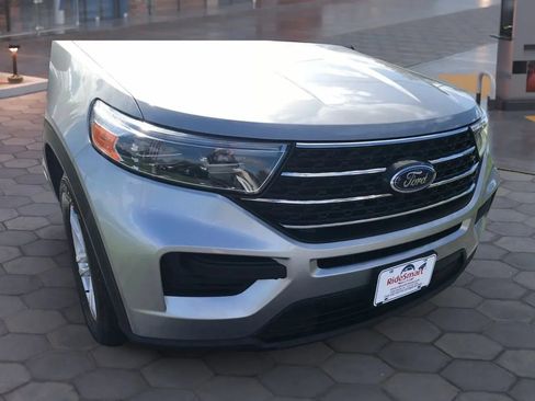 Used 2022 Ford Explorer XLT image 54