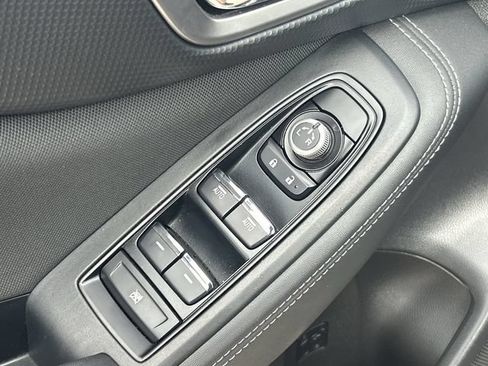 Used 2020 Subaru Forester Premium AWD/4WD image 24