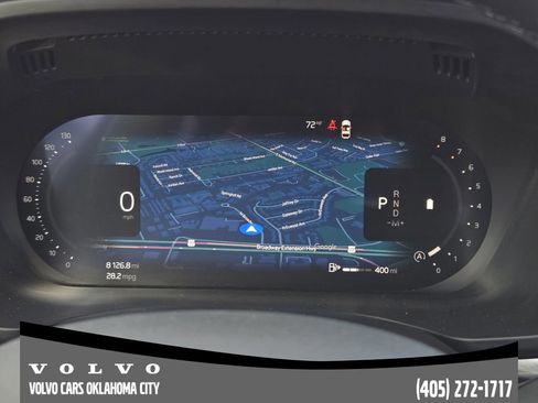 Certified 2025 Volvo XC60 B5 Plus w/ Climate Package image 15