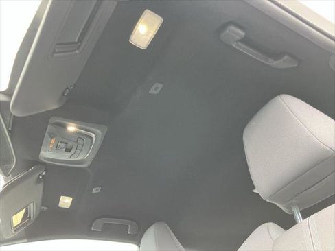 Certified 2024 Toyota Corolla SE image 20