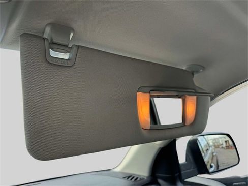 Certified 2017 Toyota Tundra SR5 image 28