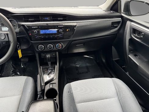 Used 2014 Toyota Corolla L image 21