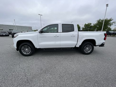 New 2025 Chevrolet Colorado LT w/ LT Convenience Package RWD image 36