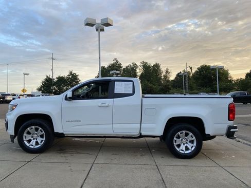Used 2022 Chevrolet Colorado LT w/ Fleet Safety Package RWD image 7