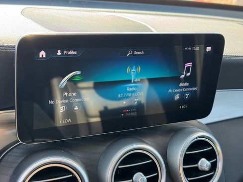 Used 2020 Mercedes-Benz GLC 300 GLC 300 image 32