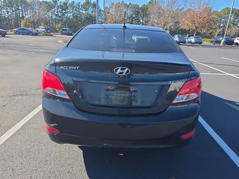 Used 2016 Hyundai Accent SE w/ Option Group 02 image 6
