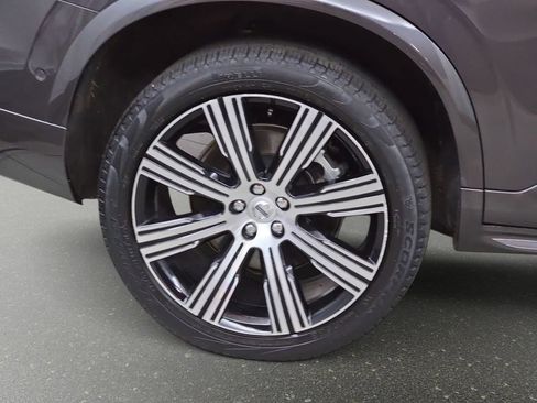 Used 2024 Volvo XC90 T8 Plus AWD/4WD image 33