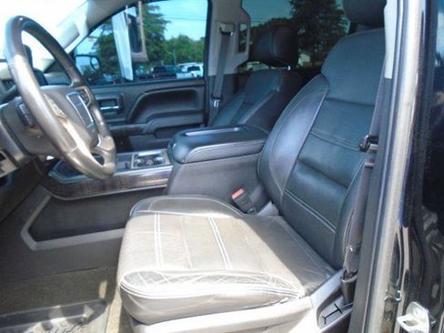Used 2015 GMC Sierra 1500 Denali w/ Driver Alert Package image 31