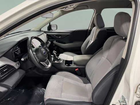 Used 2024 Subaru Outback Premium image 21