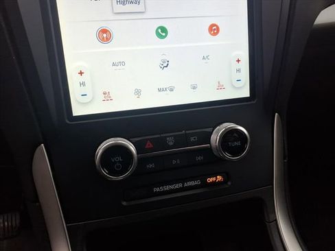 Certified 2023 Ford Edge SEL w/ Convenience Package image 18