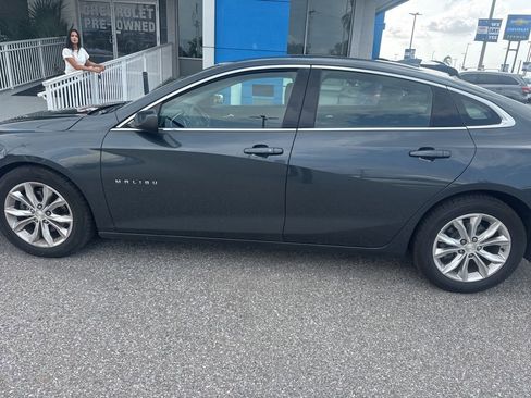 Used 2021 Chevrolet Malibu LT FWD image 8