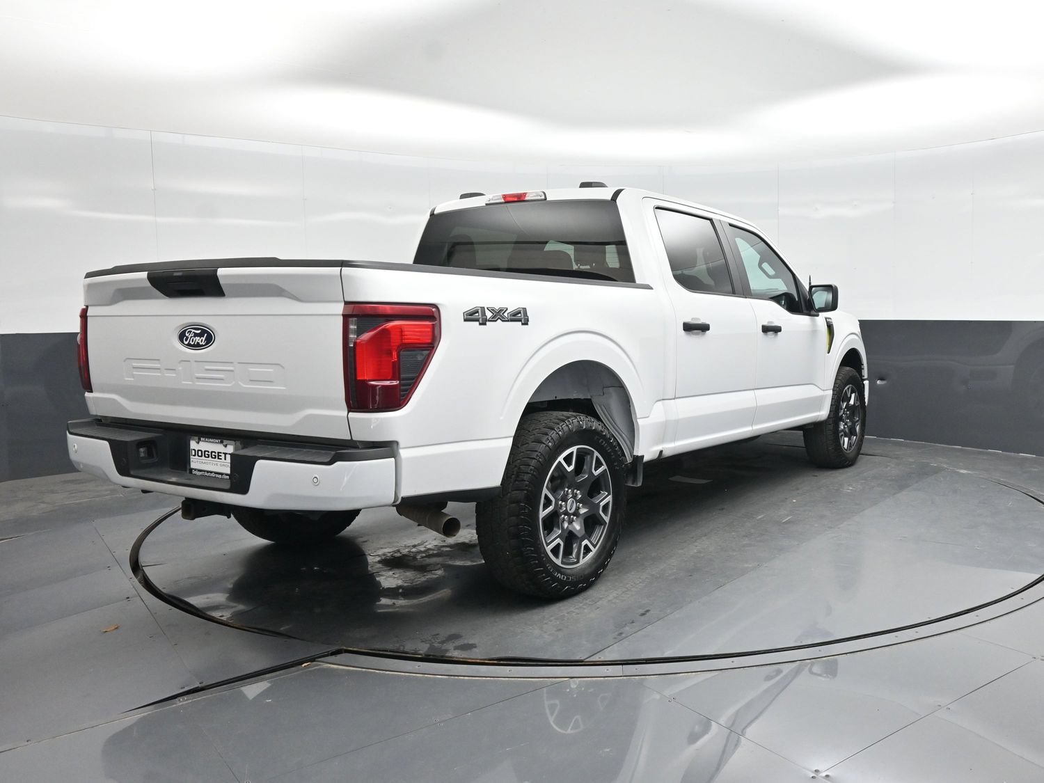 Used 2024 Ford F150 STX AWD/4WD image 9