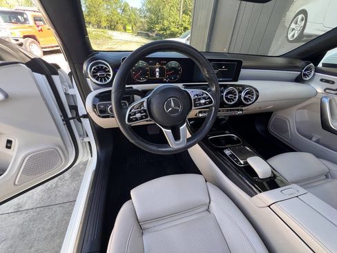 Used 2020 Mercedes-Benz CLA 250 w/ Multimedia Package image 10